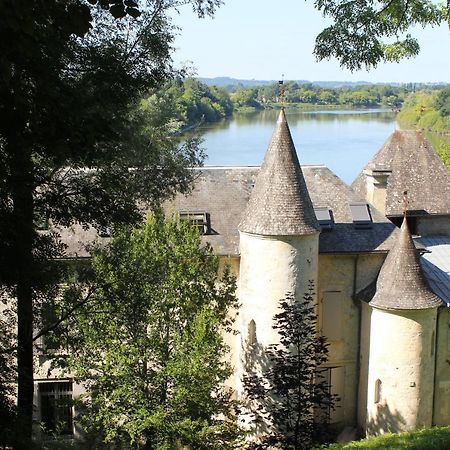 Chateau De Courtebotte Saint-Jean-de-Blaignac Esterno foto