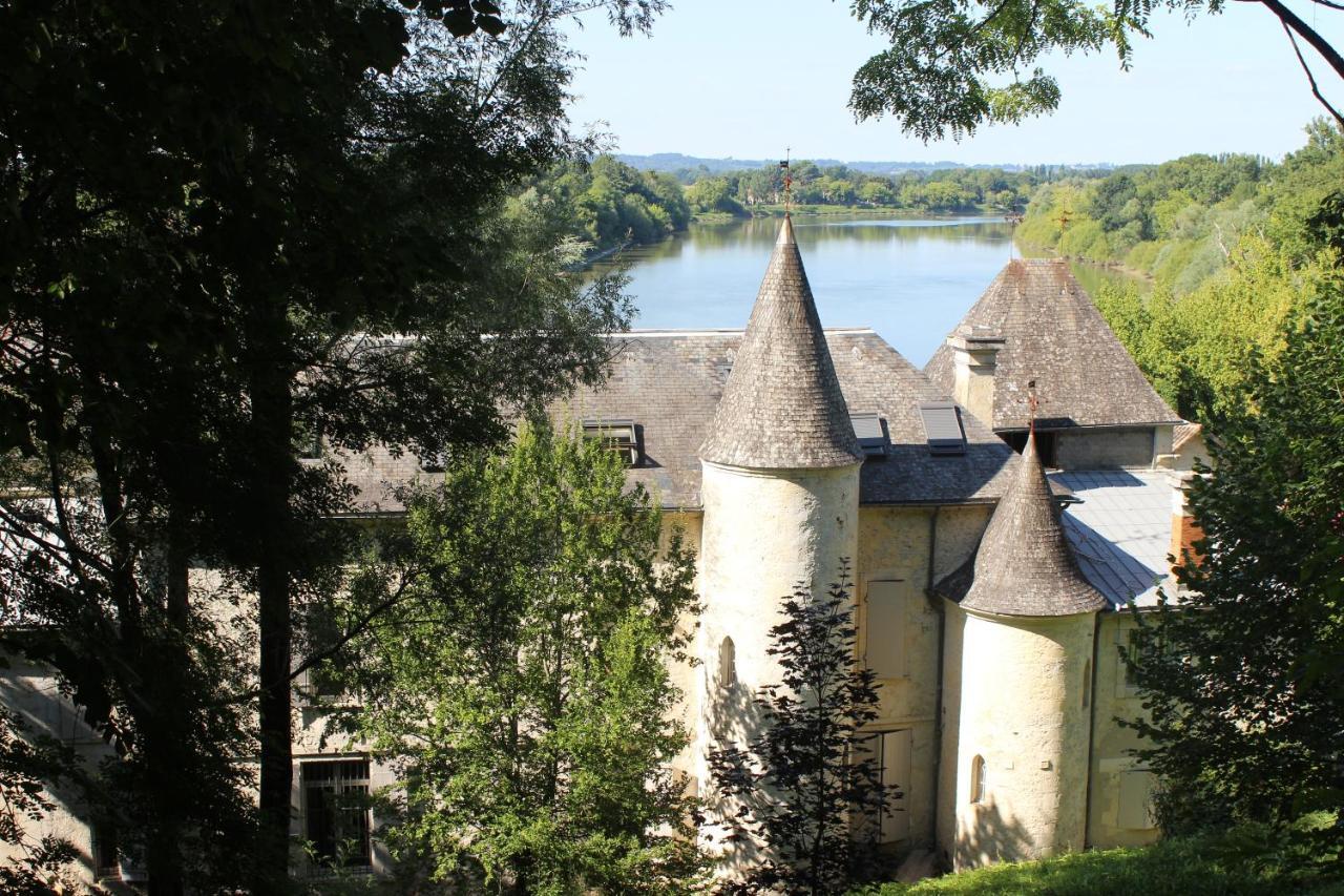 Chateau De Courtebotte Saint-Jean-de-Blaignac Esterno foto