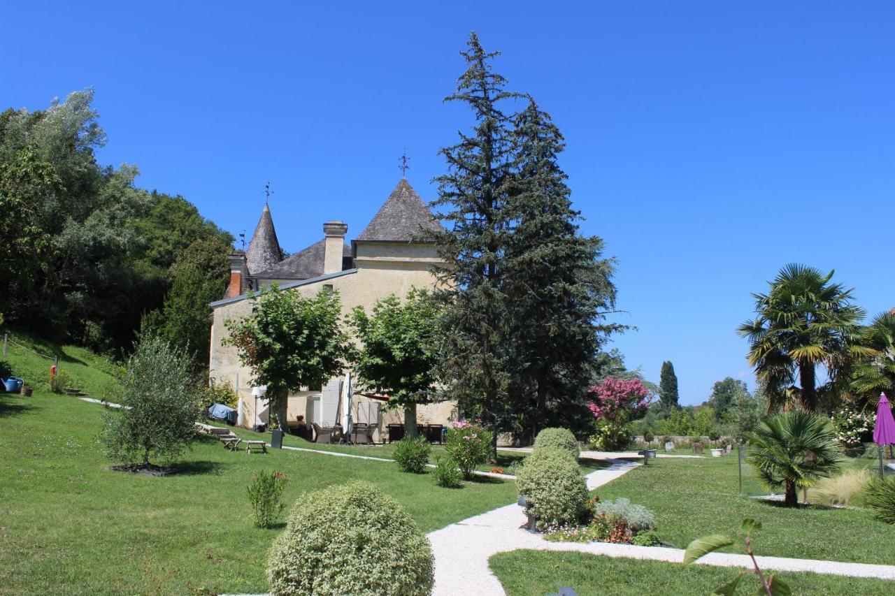 Chateau De Courtebotte Saint-Jean-de-Blaignac Esterno foto